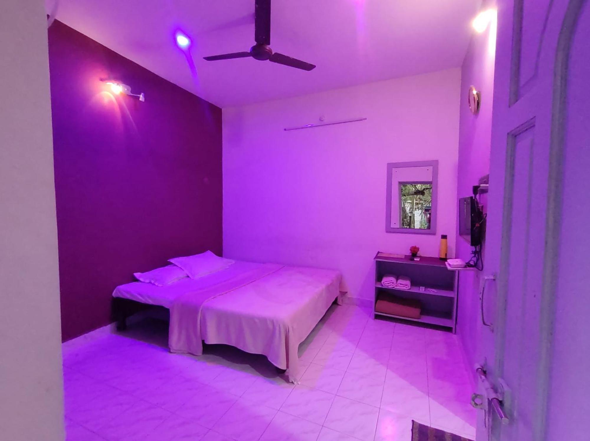 The Well Beach Side Guest House Auroville Luaran gambar
