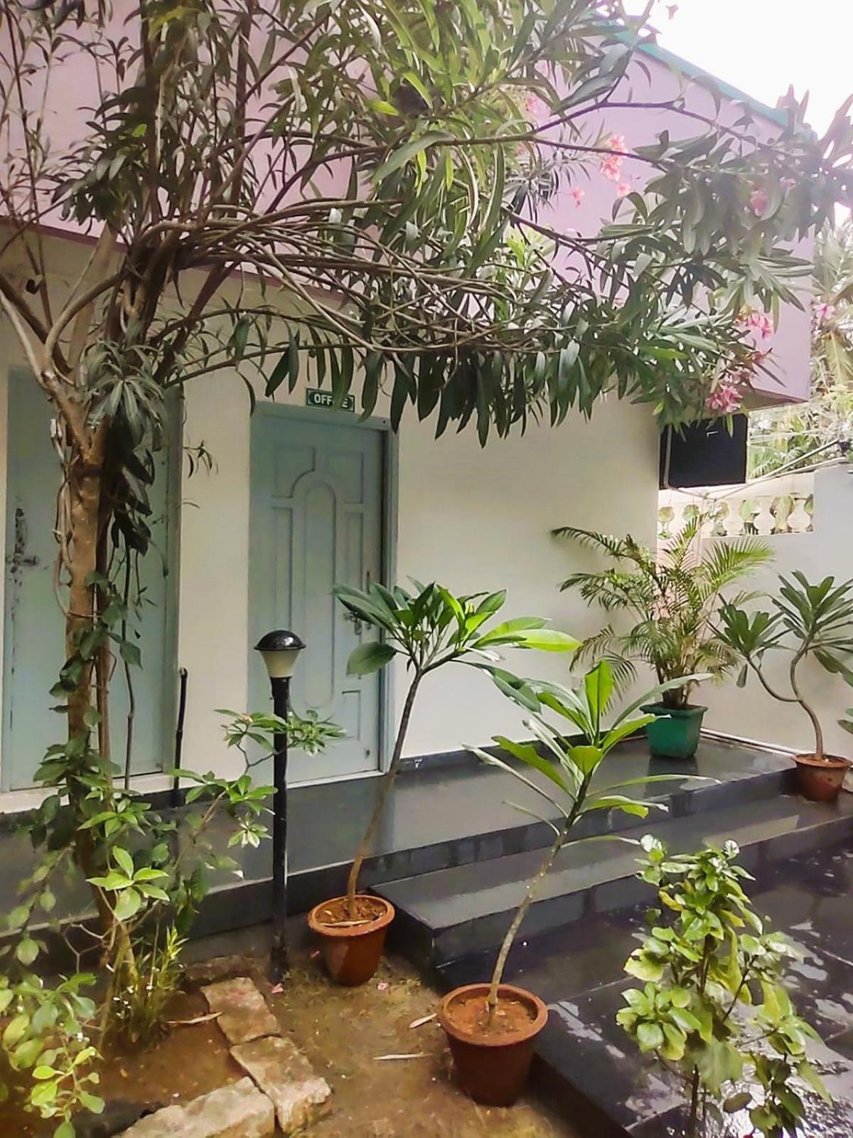 The Well Beach Side Guest House Auroville Luaran gambar
